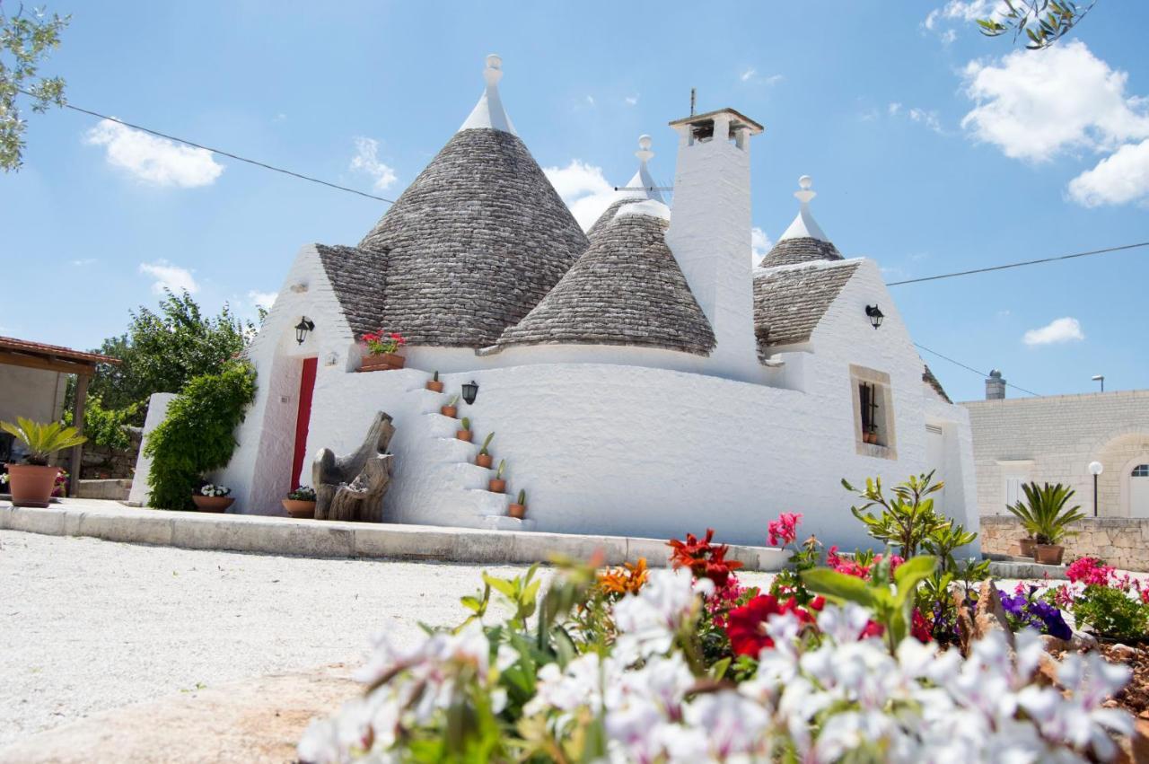 Il Trullo Pellegrini Villa Locorotondo Bagian luar foto