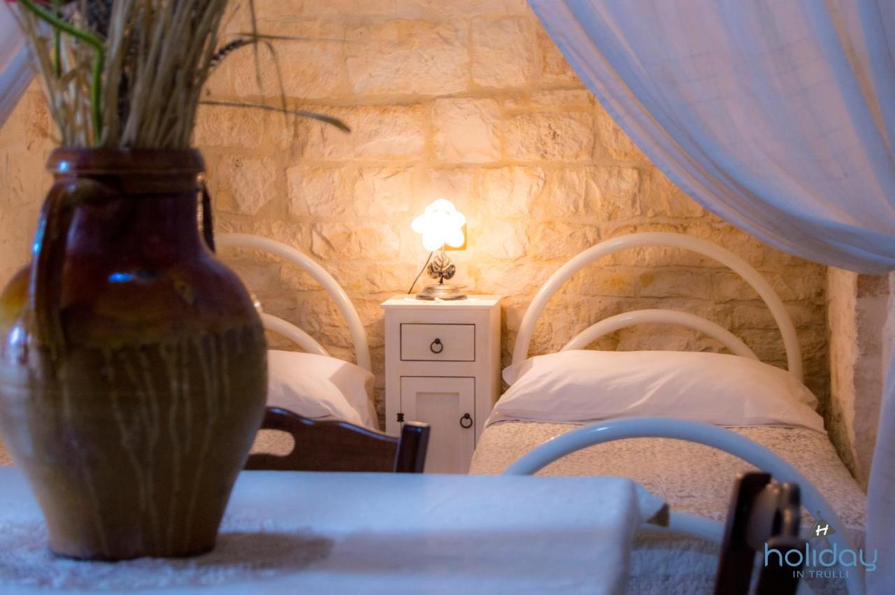 Il Trullo Pellegrini Villa Locorotondo Bagian luar foto