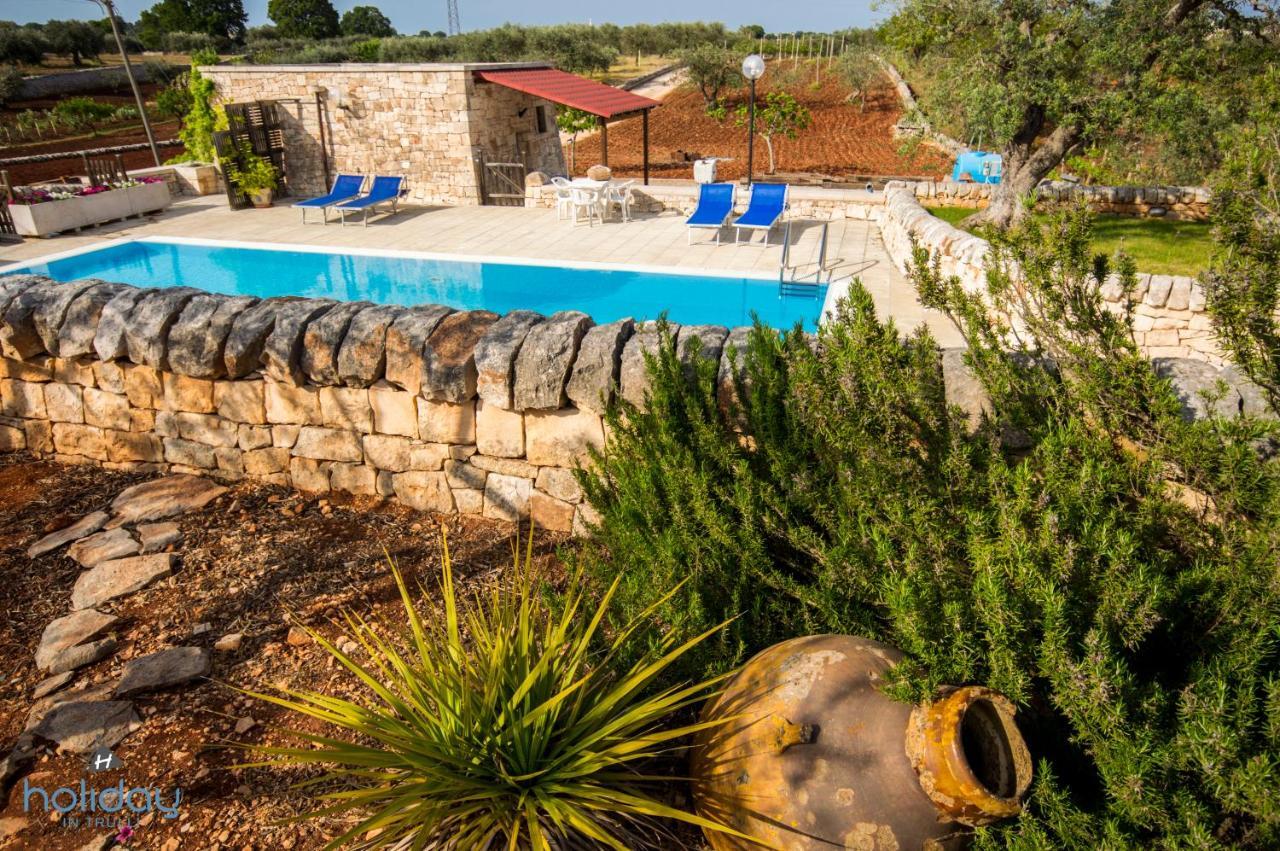 Il Trullo Pellegrini Villa Locorotondo Bagian luar foto
