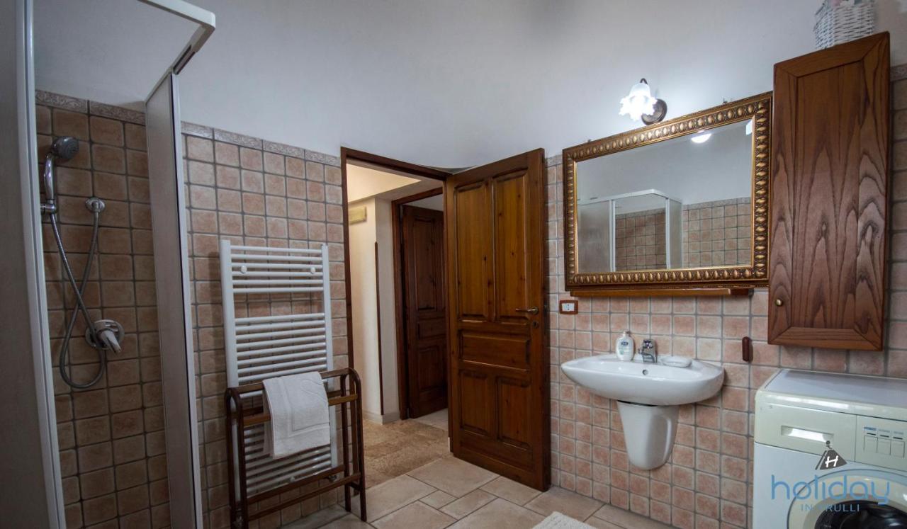 Il Trullo Pellegrini Villa Locorotondo Bagian luar foto