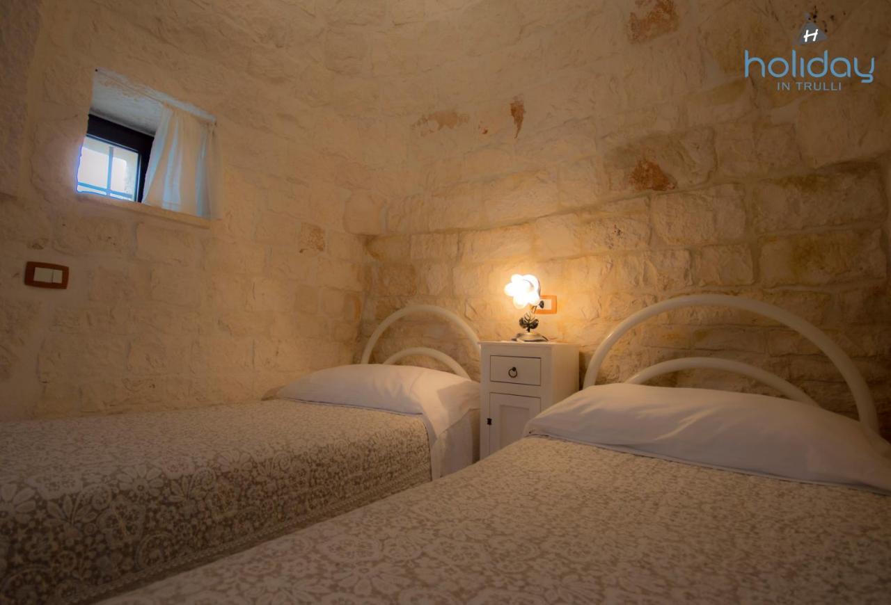 Il Trullo Pellegrini Villa Locorotondo Bagian luar foto